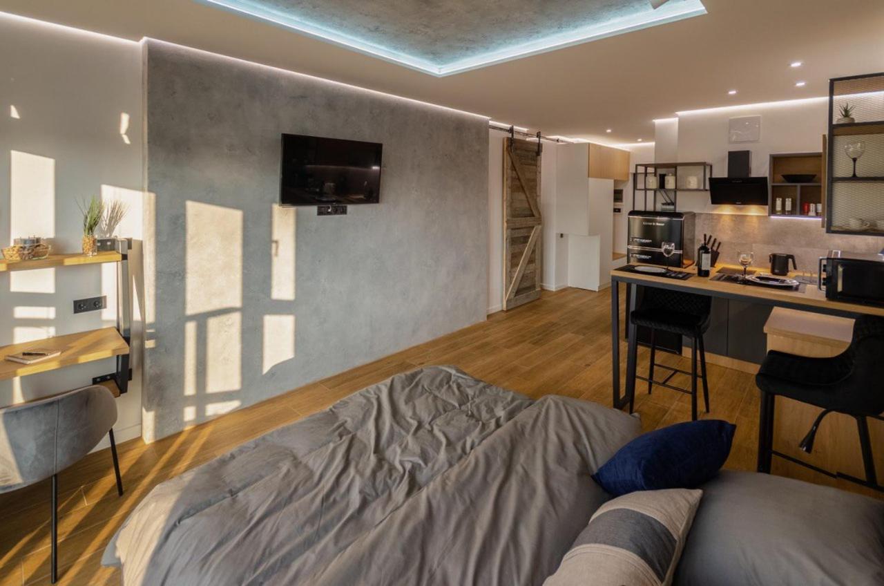Апартаменти Vip - Smart Київ Екстер'єр фото